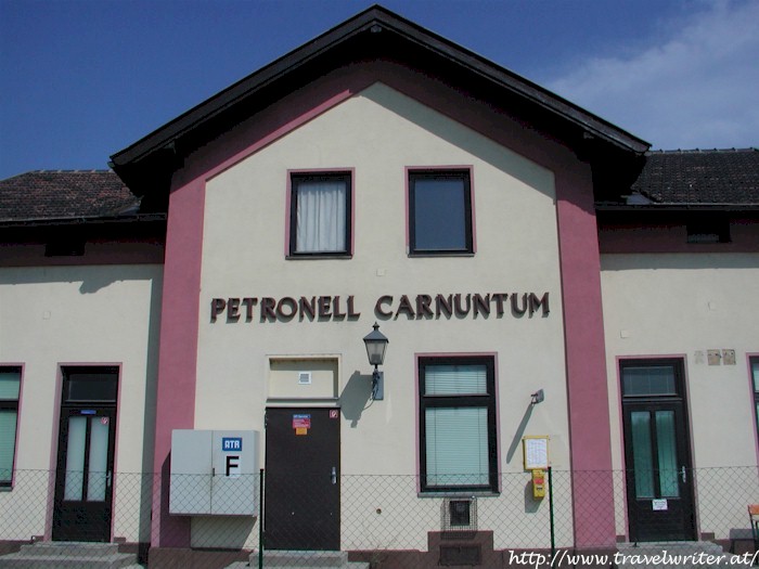 Bahnhof Petronell  - Carnuntum