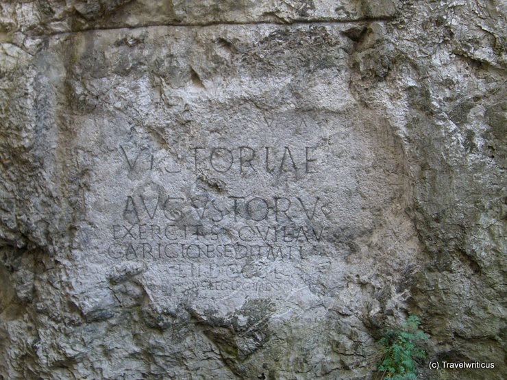 Römische Inschrift in Trenčín