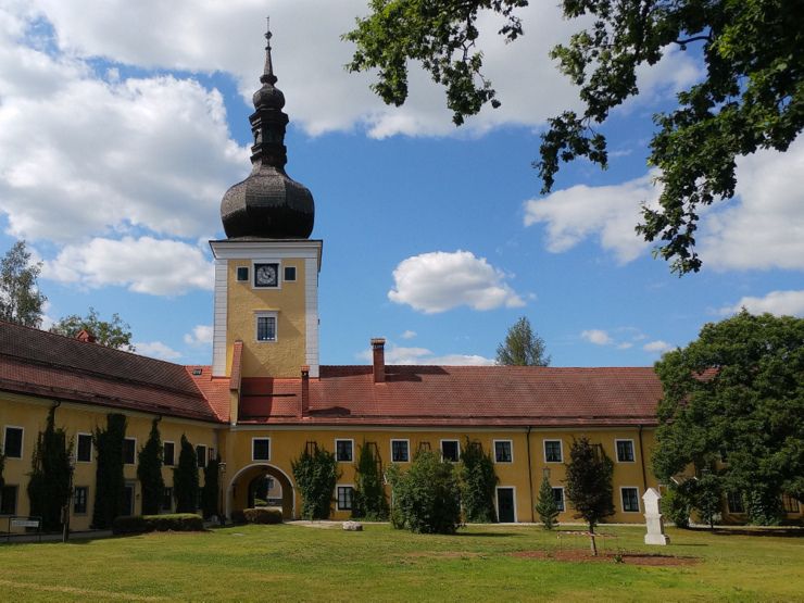 Schlösser und Burgen im Bezirk Vöcklabruck